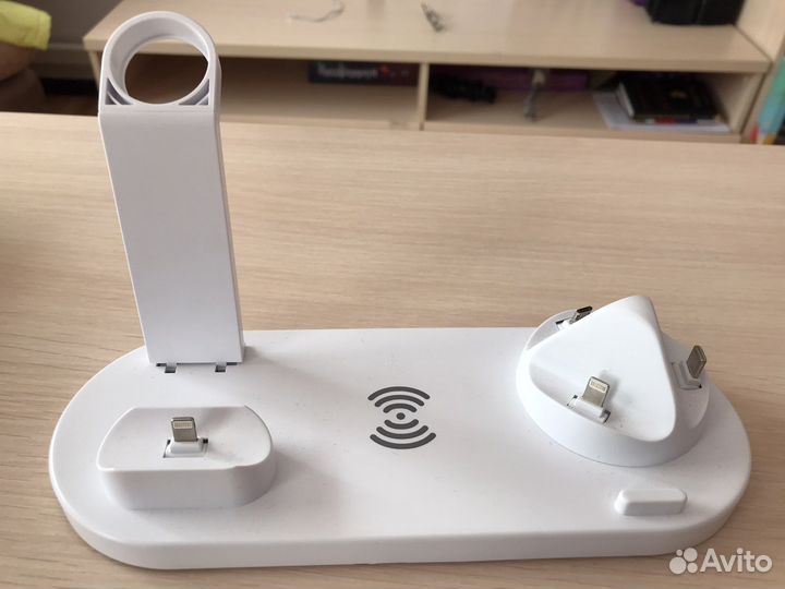 Док станция