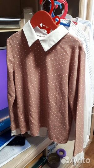 Рубашки, блузки 134 школа отдам