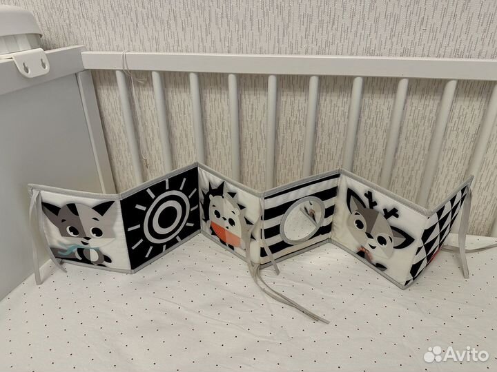 Tiny love книжка раскладная