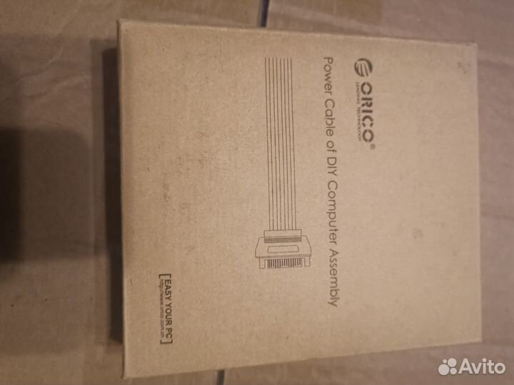 Разветвитель питания SATA