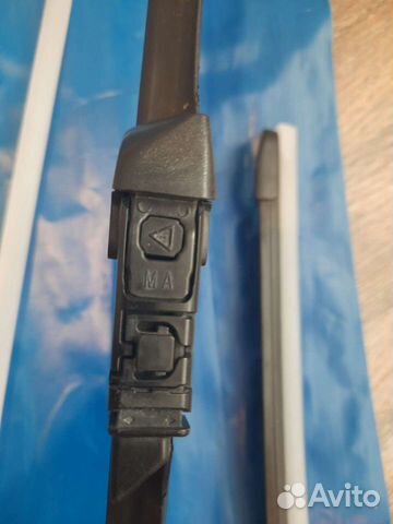 Стеклоочиститель оригинал на Lexus NX 200/300h 14