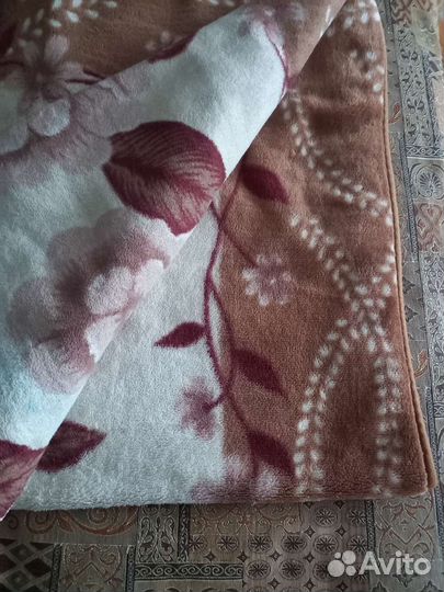 Плед на кровать