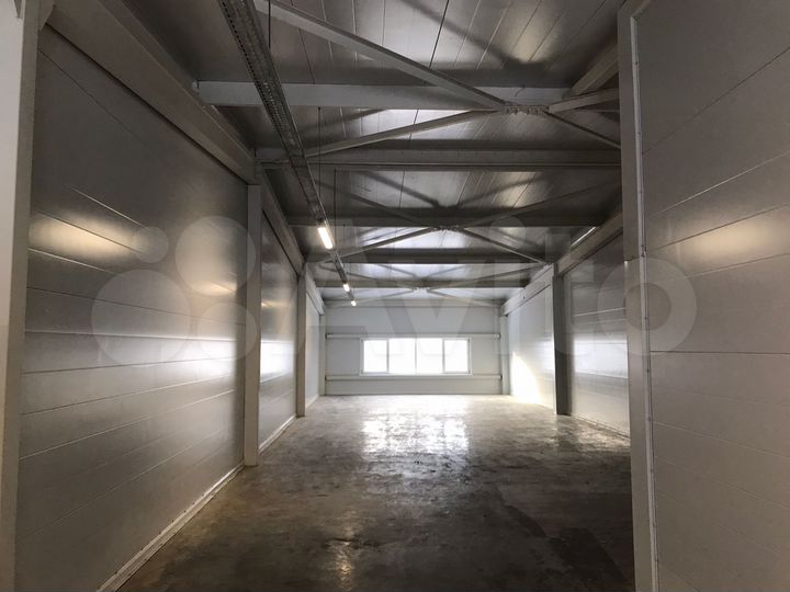 Склад с пандусом 1000 м2 + офис 170 м2