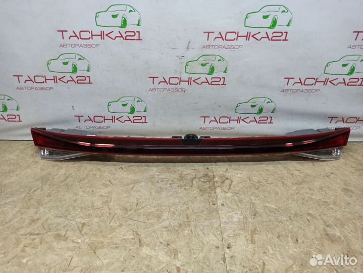 Фонарь задний центральный hyundai Elantra 7 2020+