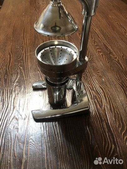 Соковыжималка для цитрусовых