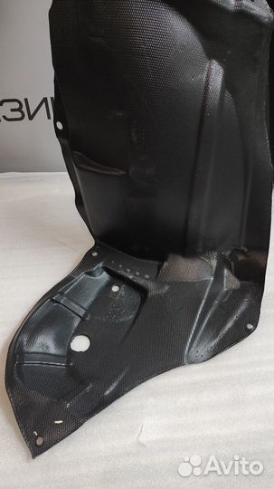 Подкрылок передний правый toyota corolla 150