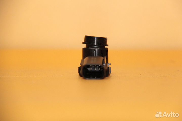 Датчик парктроника Toyota Camry V70 2017-2021