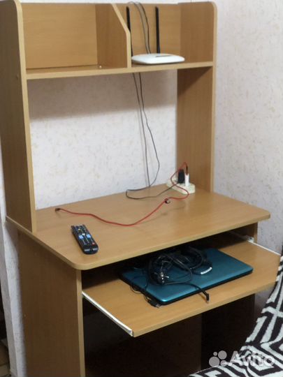 Компьютерный стол