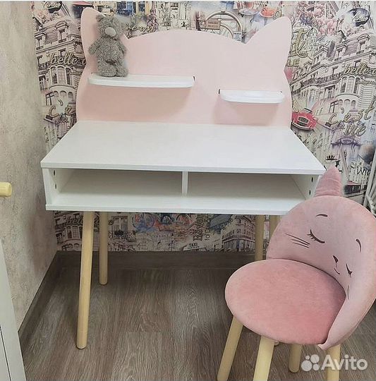 Детский стол и стул