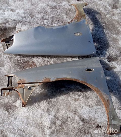 Передние крылья на фиат пунто 1998 г.в