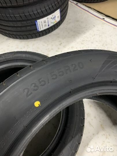 Triangle EffeXSport TH202 235/55 R20 105W