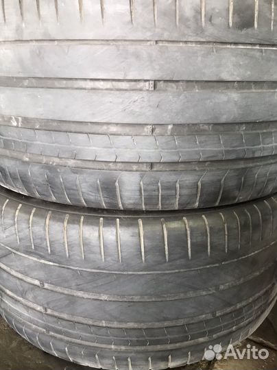 Pirelli P Zero 275/35 R22 и 315/30 R22 104Y