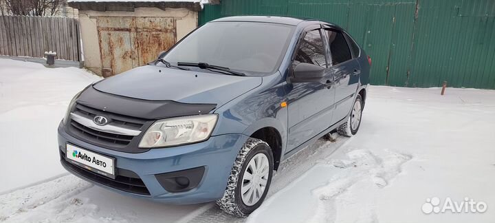 LADA Granta 1.6 МТ, 2014, 235 100 км