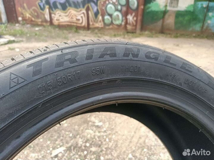 Triangle TH201 215/50 R17 96W