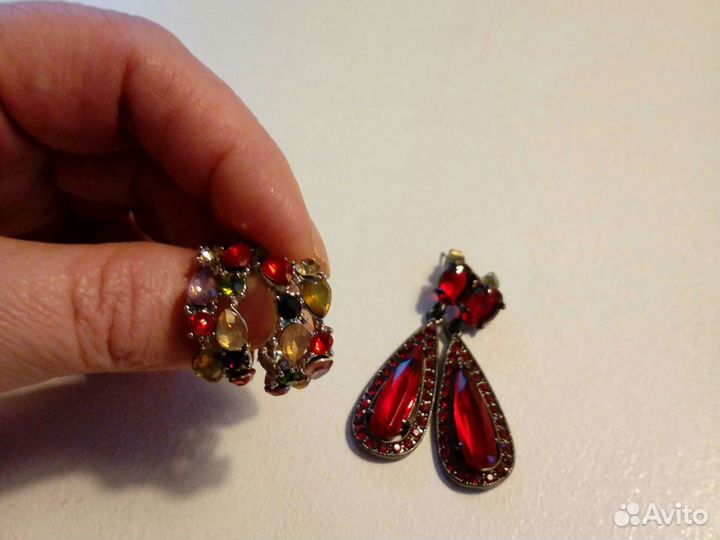 Серьги(бижутерия)
