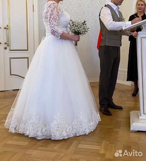 Свадебное платье