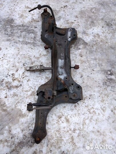 Подрамник skoda fabia 2