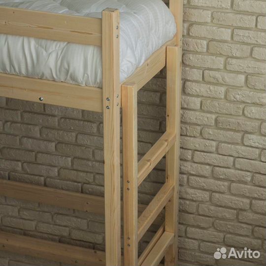 Кровать чердак классика