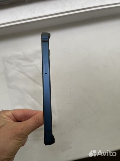 Бампер для iPhone 13