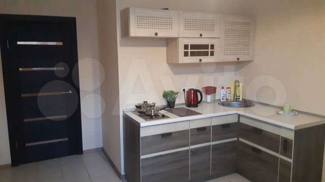 2-к. квартира, 80 м², 2/16 эт.