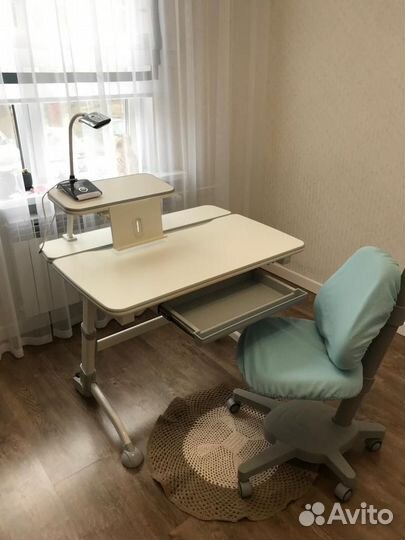 Растущая парта и стул (комплект)