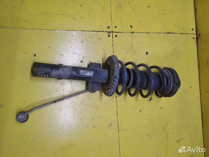 Амортизатор передний правый Skoda Fabia (5J) II (2