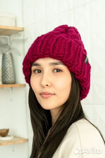 Шапка женская вязаная ручная работа