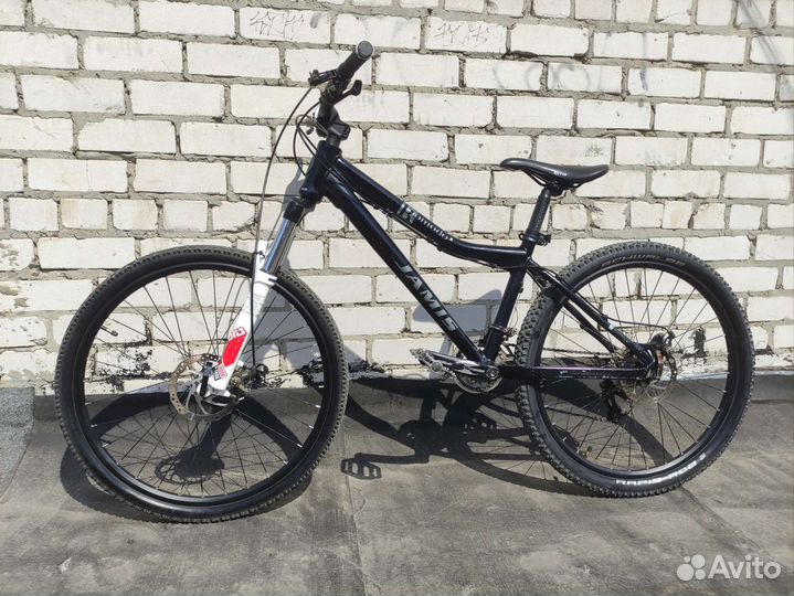 Велосипед горный Jamis