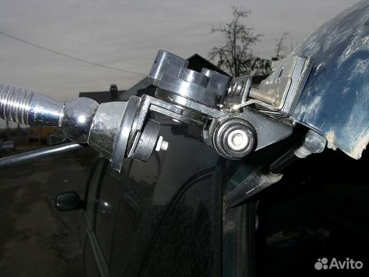 Крепление антенн поворотное