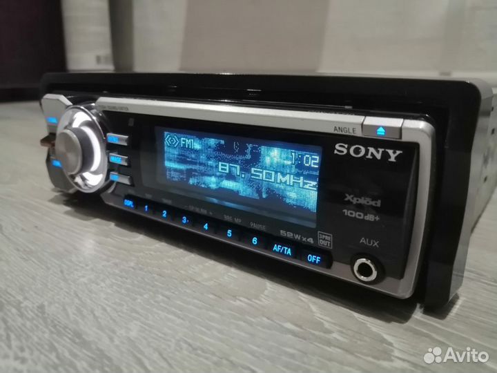 Автомагнитола sony CDX GT710