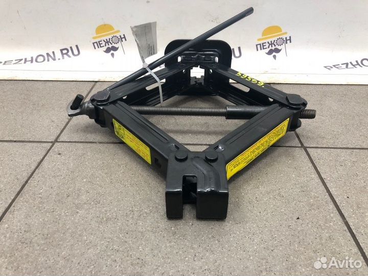 Домкрат Hyundai I30 хэтчбек 5 дв. 1.4 2009