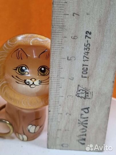 Статуэтка, Лев. Селенит