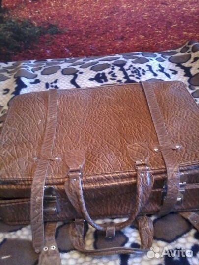 Чемоданы времен СССР