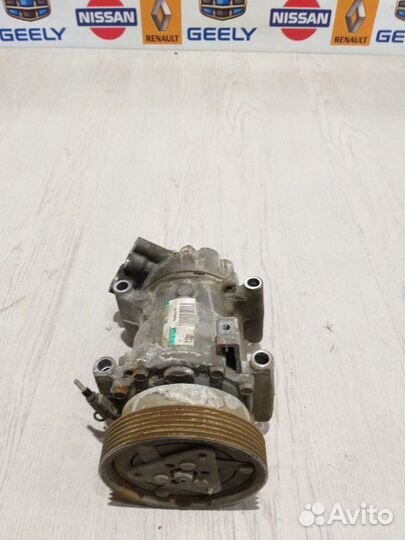 Компрессор кондиционера Nissan terrano D10