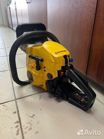 Бензиновая цепная пила champion 237-16