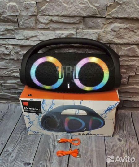 Колонка jbl boombox