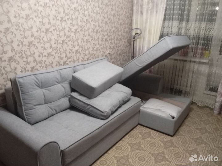 Угловой диван