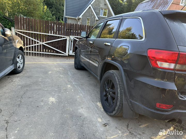Колеса на jeep grand cherokee wk2 r18