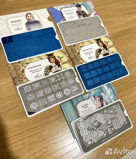 Плитки для стемпинга, маникюр