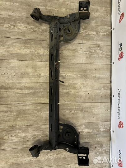 Балка задняя ниссан note e11