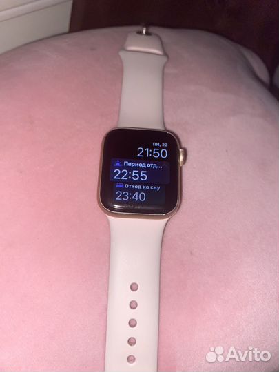 Apple watch series 5, 40 mm