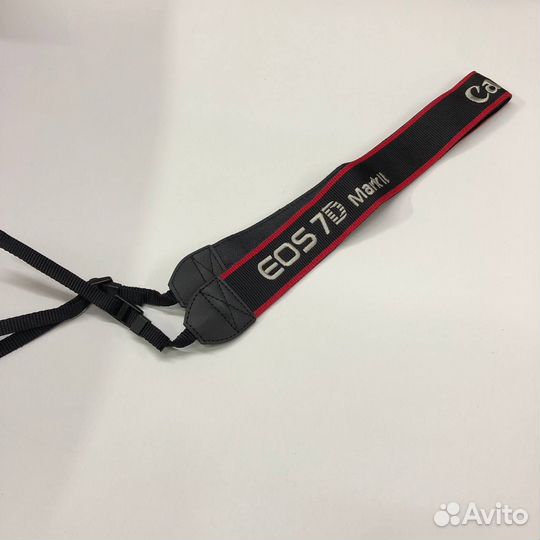 Ремень для фотоаппарата Canon EOS 7D Mark II