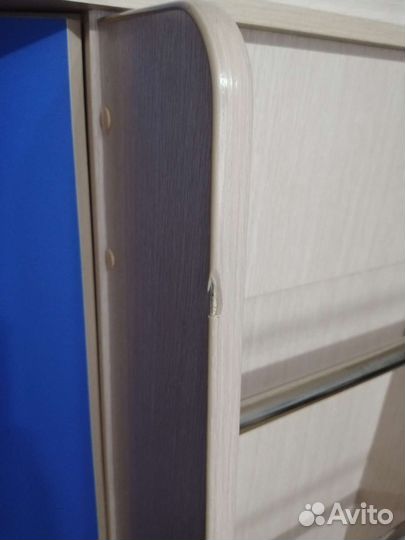 Детская кровать чердак со столом и шкафом