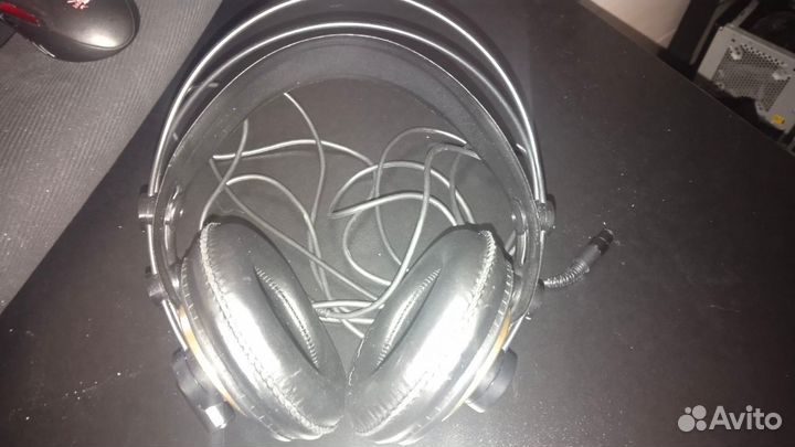 AKG k240 studio