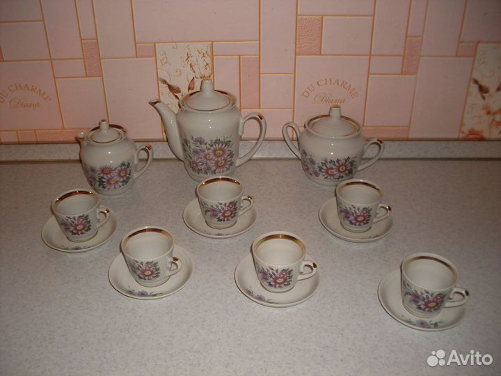 Кофейный сервиз, набор бокалов и др