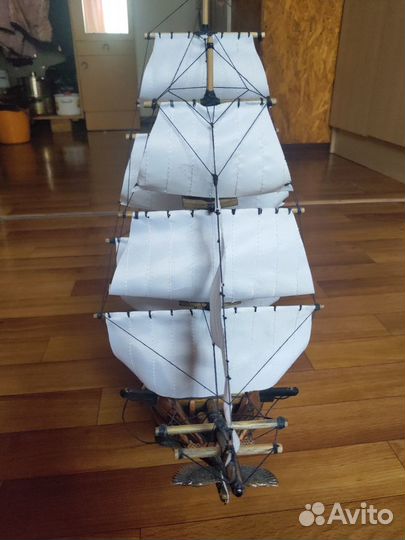 Корабль ручной работы