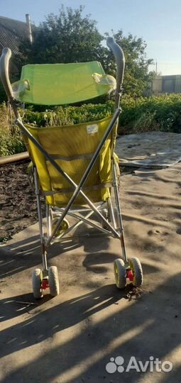 Прогулочная коляска