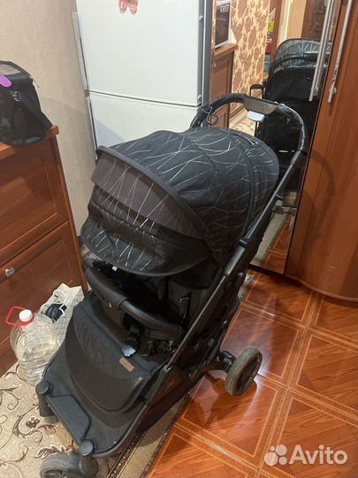 Прогулочная коляска babalo