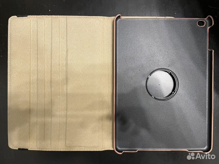 Чехол на iPad 9.7 дюйма