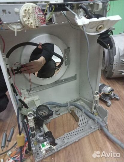 Ремонт стиральных машин и холодильников